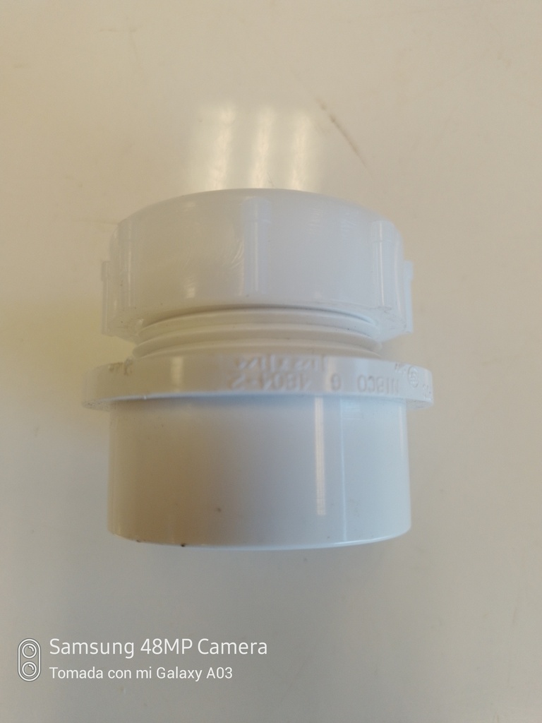 Female Trap Adapter de(1½" - 1¼") para Lavamanos