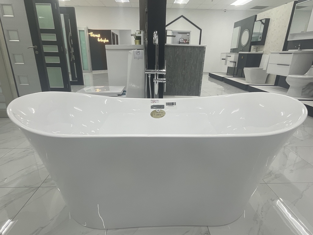 TINA BATHTUB(67")WHITE