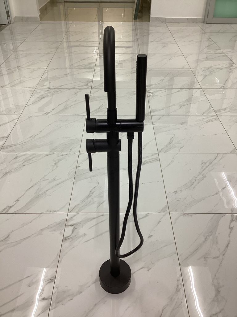 Mezcladora de Tina Faucet (Matt Black)